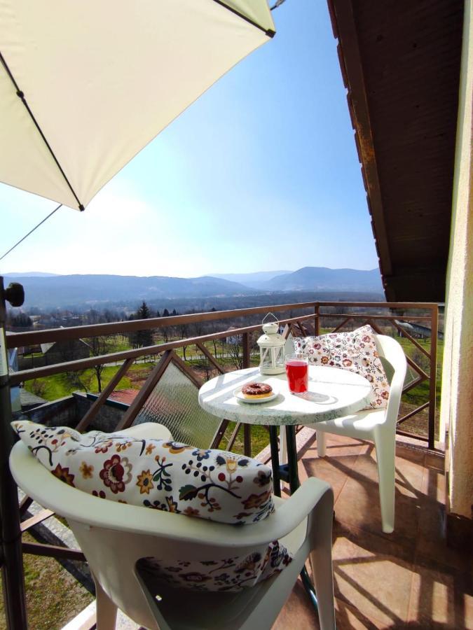 Accommodation "Old Town Dreznik" Rakovica Kültér fotó